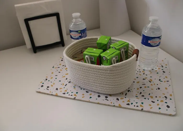 Superbe Avec Parking Sur Place Apartment Nimes